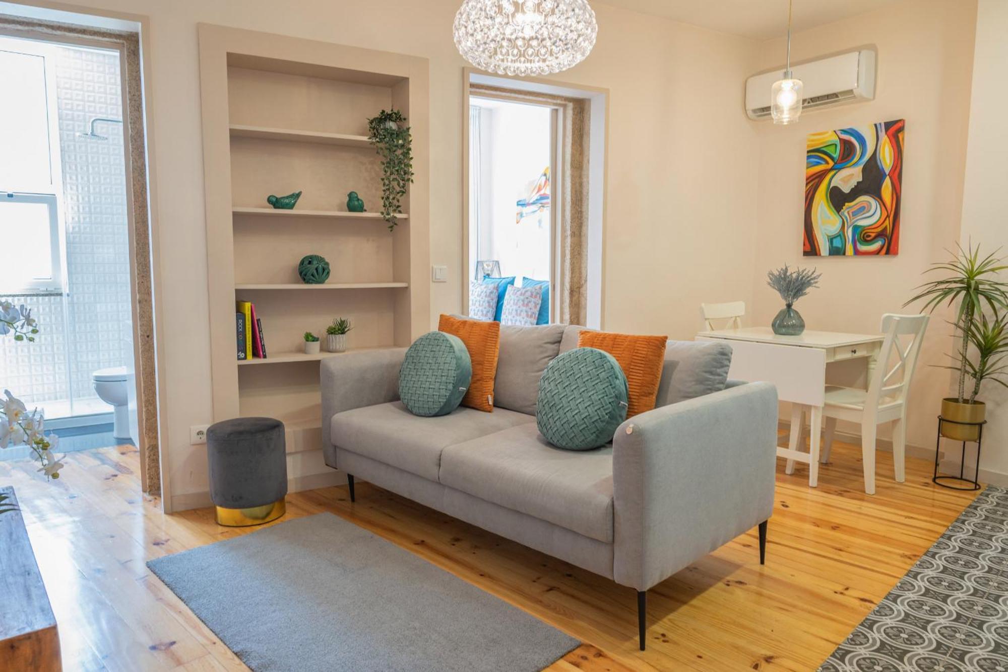 Lovely Charm House Downtown Porto Near Metro With Ac エクステリア 写真